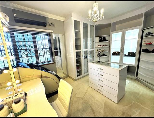 4 BEDROOM HOUSE FOR SALE IN WEMBLEY